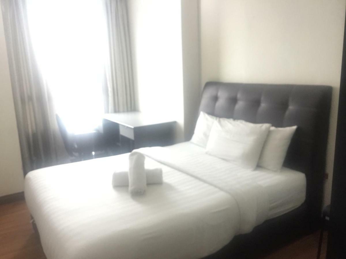 Tarragon Service Apartment *